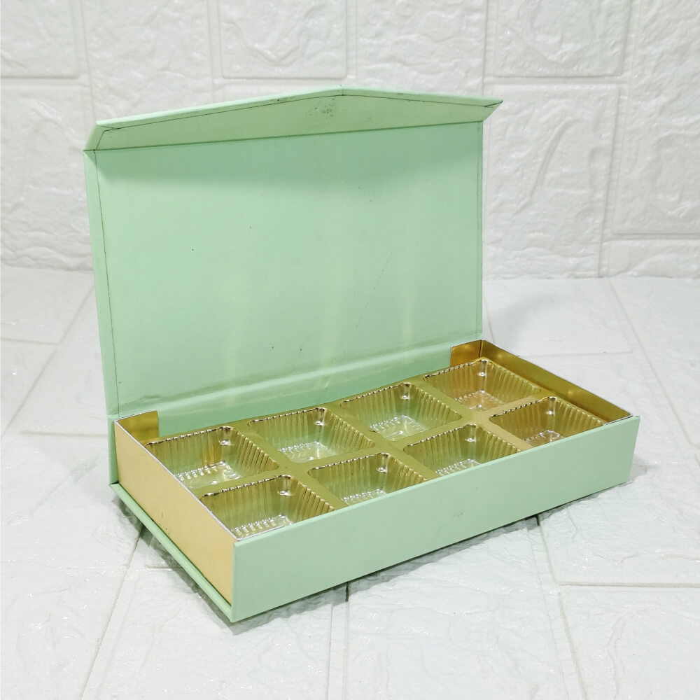 8 Cavity Green Chocolate box